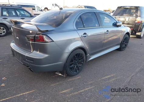 2014 Mitsubishi Lancer Ralliart z USA, uszkodzony, nr VIN JA32V6FV2EU001732